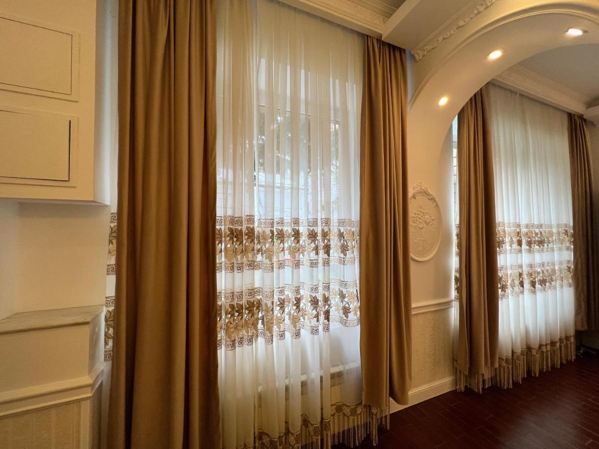 Hotel Boutique Cathedral Plaza Residences Room For Rent Downtown Bucureşti Eksteriør bilde