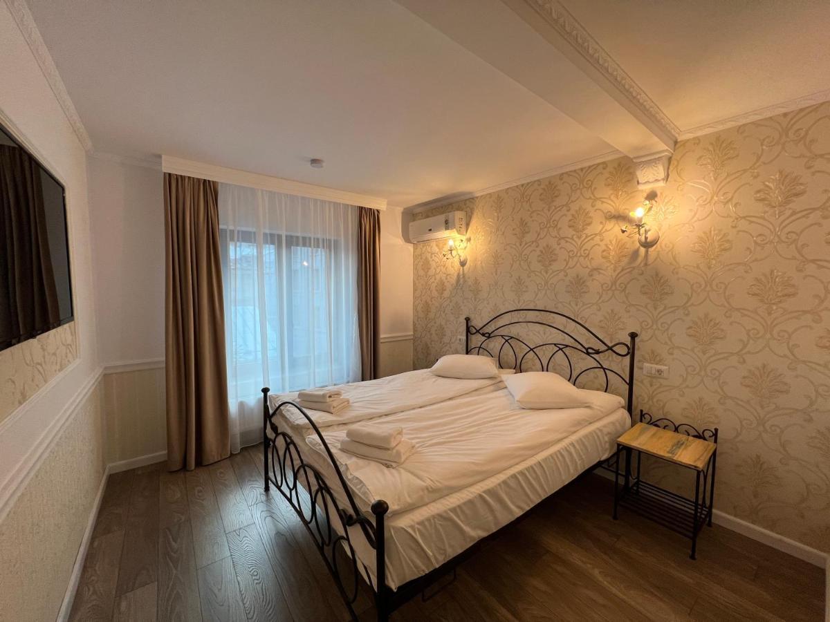 Hotel Boutique Cathedral Plaza Residences Room For Rent Downtown Bucureşti Eksteriør bilde