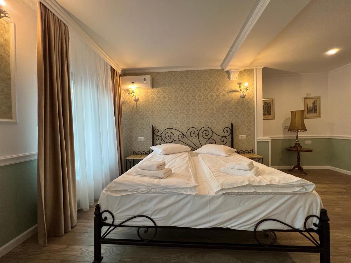 Hotel Boutique Cathedral Plaza Residences Room For Rent Downtown Bucureşti Eksteriør bilde