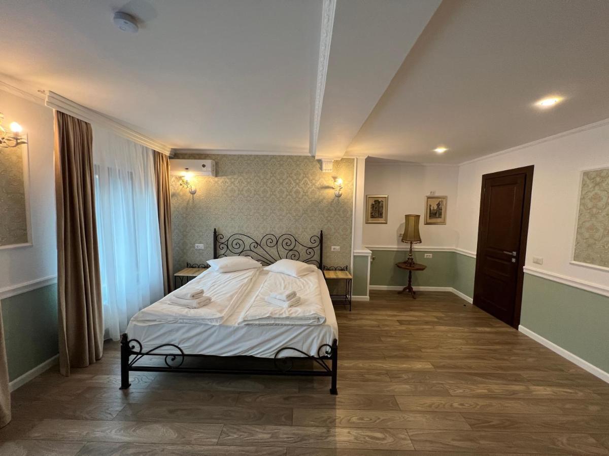 Hotel Boutique Cathedral Plaza Residences Room For Rent Downtown Bucureşti Eksteriør bilde