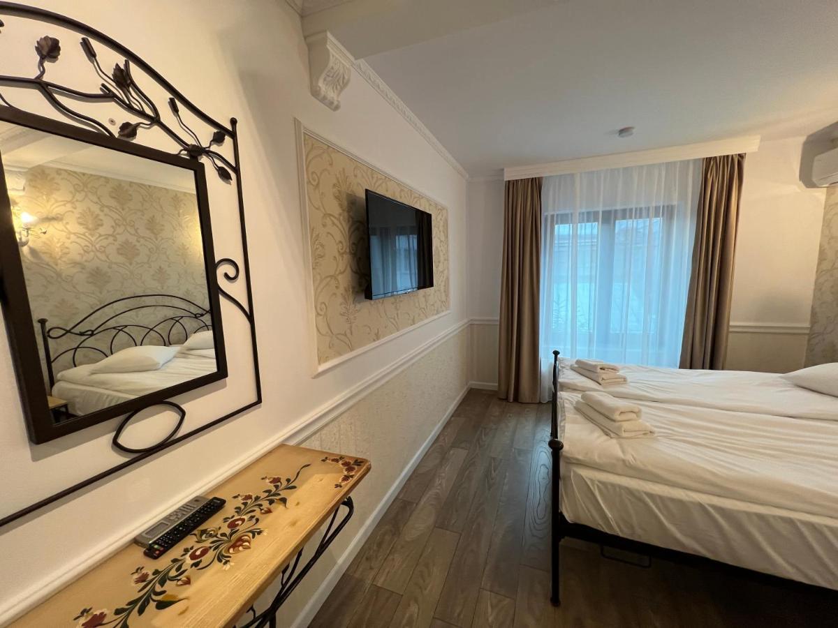 Hotel Boutique Cathedral Plaza Residences Room For Rent Downtown Bucureşti Eksteriør bilde