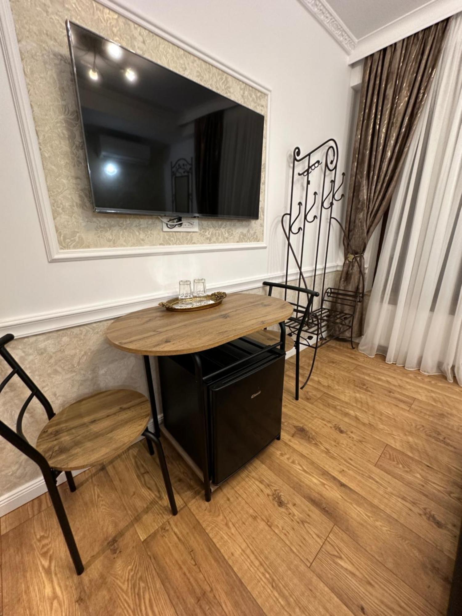 Hotel Boutique Cathedral Plaza Residences Room For Rent Downtown Bucureşti Eksteriør bilde